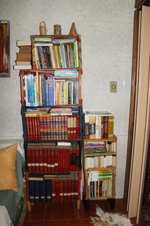 Fora De Casa Guest House Poa Porto Alegre Luaran gambar